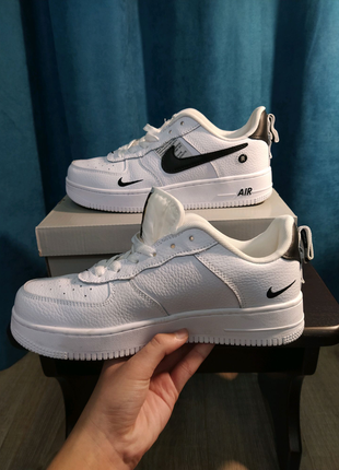 Nike air force 1 07 low lv8 ultra white.8 фото