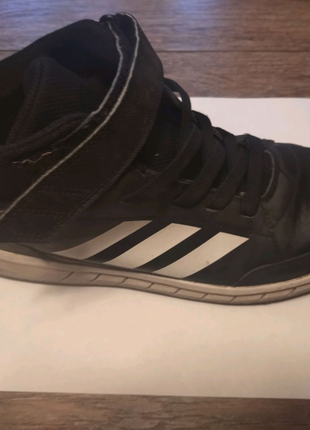 Черевики дитячі чоботи теплі спортивні черевики adidas оригінал2 фото