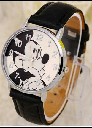 Годинник mickey