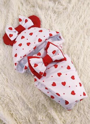 Летний хлопковый конверт с капюшоном для новорожденных девочек, принт сердечки1 фото