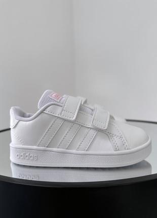 Великолепные качественные кроссовки adidas neo