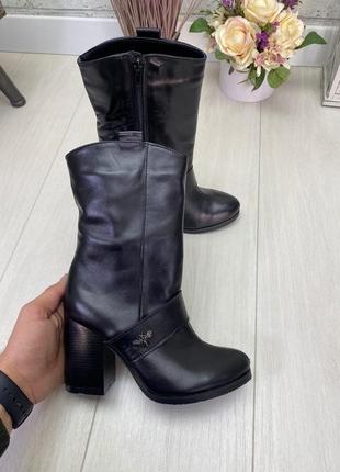 Чоботи, черевики, напівчеревики натуральна шкіра, чоботи на підборах