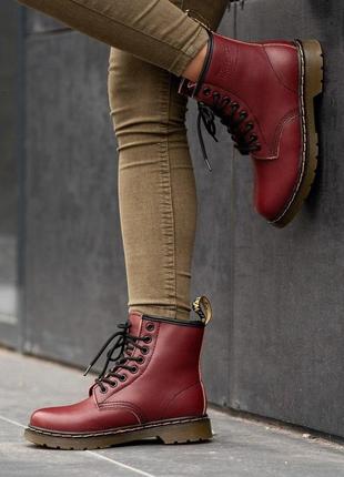 Женские ботинки dr.martens 1460 бордовые (мех)