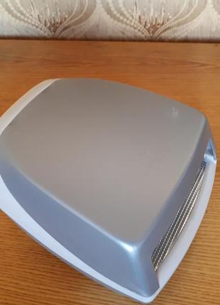 Уф лампа для ногтей brisа