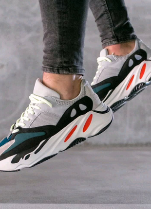 Adidas yezzy boost 700 "wave runner"