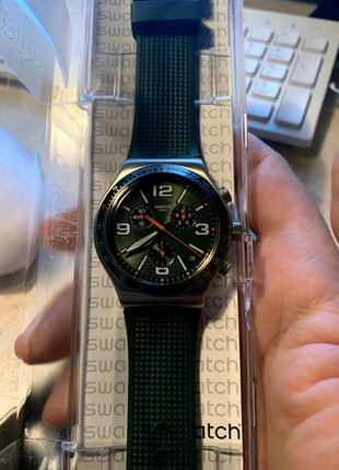 Часы swatch forest grid green rubber chronograph yvs4621 фото