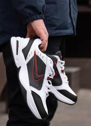 Мужские кроссовки nike air monarch white black белые кроссовки демисезон найк эир монарх найк кроссовки чёрные