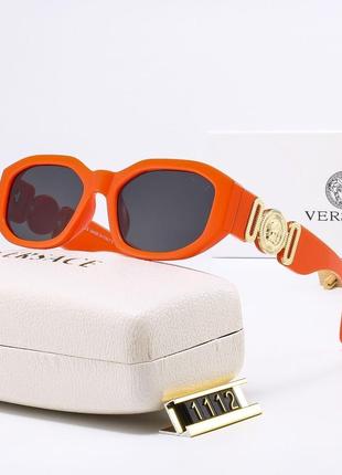 Солнцезащитные очки в стиле versace4 фото