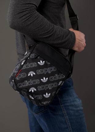 Чоловіча сумка месенджер adidas через плече чорна5 фото