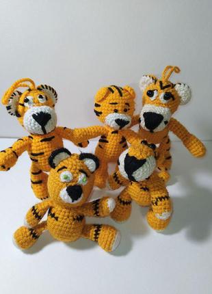 Іграшки ручної роботи "тигрики"4 фото