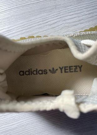 Adidas yeezy3 фото