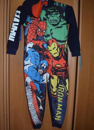 Теплая пижама марвел, супергерои на мальчика 5-6 лет