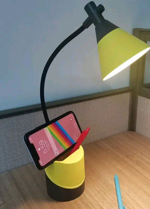 Настільна лампа на акумуляторі (2 кольори)
