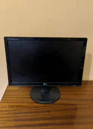 Монітор lg w1942s