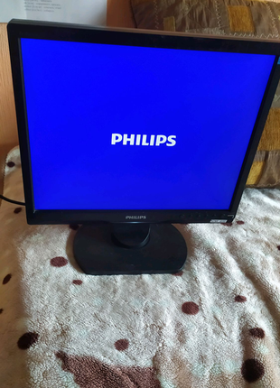 Монітор philips brilliance.