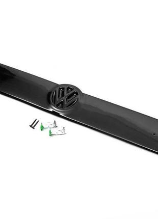 Зимняя верхняя накладка на решетку глянцевая на косую морду для volkswagen t4 transporter