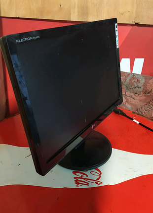 Монітор lg flatron 1942 s