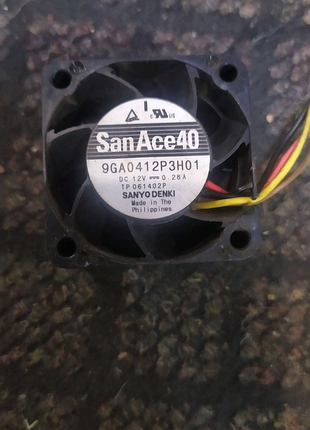 Вентилятори 12v. 028а. 0.35а. 055а. 0.195a