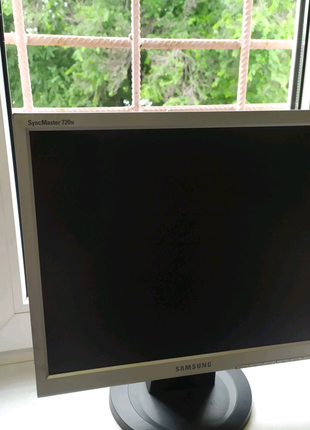 Монітор samsung