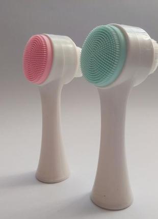 Двостороння щітка-масажер для очищення шкіри обличчя: