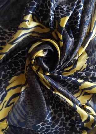 Большой шелковый палантин шарф3 фото