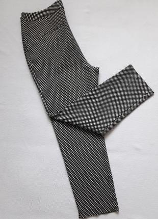Бомбезные стрейчевые укороченные брюки в мелкий горошек с люрексом dorothy perkins8 фото