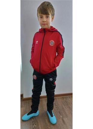 Бавария костюм детский спортивный комплект bayern капюшон куртка6 фото