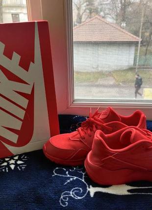 Кросівки кросівки nike ld victory us 11 varsity red