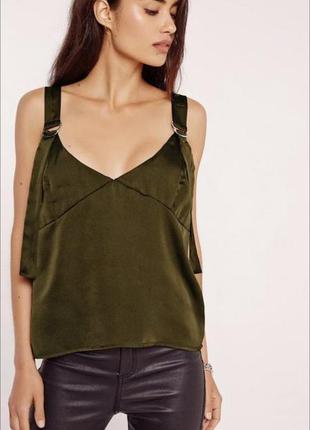 Майка на регулирующих бретельках missguided