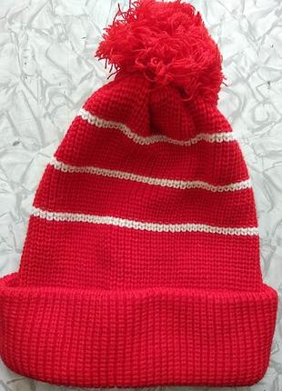 Шапка. м'які, теплі в'язані шапки. молодіжна шапочка.
