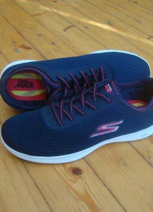 Кросівки skechers оригінал 42-43 розмір 27,5 cm