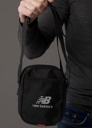 Месенджер tnf барсетка new balance лого сумка брендова барсетка чорна на плече лого мікс нью беленс