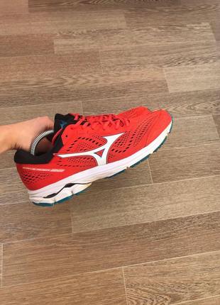 Бігові кросівки mizuno wave rider 224 фото