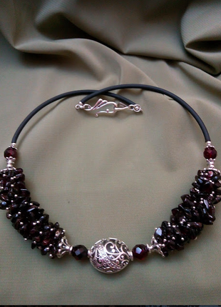 Дизайнерский чокер колье ожерелье бусы дизайнерские серьги гранат подарок набор лето зима3 фото