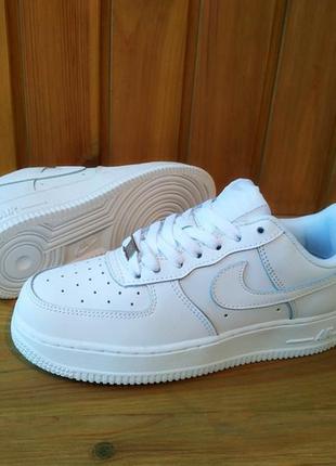 Кросівки жіночі nike air force low white4 фото