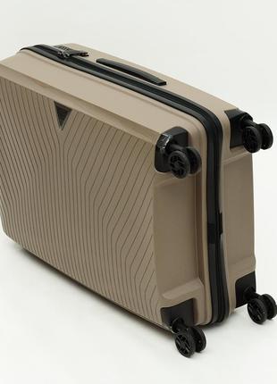 Французский ударостойкий  чемодан из полипропилена  "airtex new star"230 beige9 фото