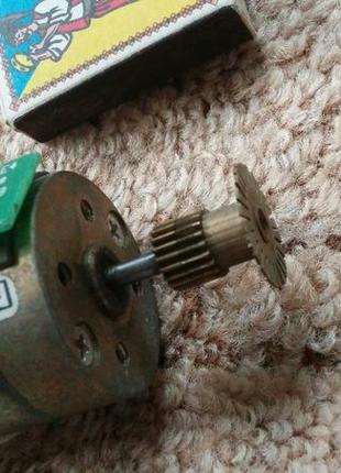 Електромотори "pittman"  24v dc motor 2