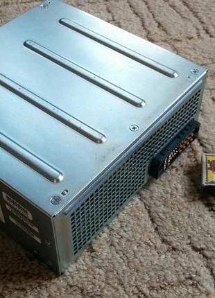 Потужний тихий бп 12-13.3в 50а "sony" 600w для різних споживачів.