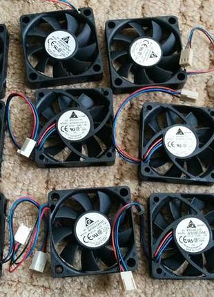 Якісні вентилятори 60х60х14мм delta electronics 12в 0.36а 5700 об