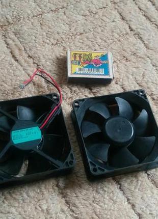 Якісні вентилятори "nidec" 80х80х25 мм 24в 0.13 а.