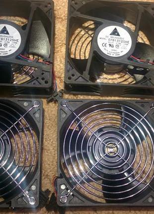 Потужні вентиляторы120х120х25мм 12в 0.75 а 3700 об/хв "delta"