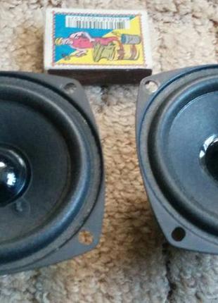 Широкосмугові динаміки 80 мм "wsi" 10/20 вт 4 ом.