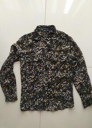 Красивая блуза zara. размер m