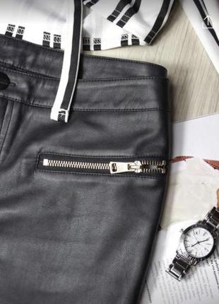 Кожаные черные шорты amisu размер м-л3 фото