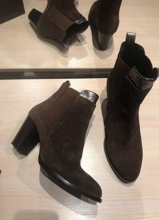 #17m замшевые ботинки от navyboot.(швейцария)