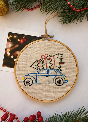 Різдвяний подарунок/ декор "святкова машинка"
