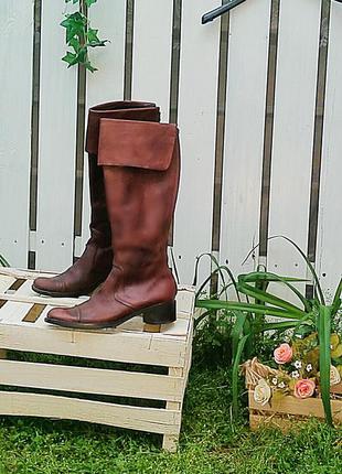 Сапоги италия шикарная кожа!!!!размер 38 стелька 25 см