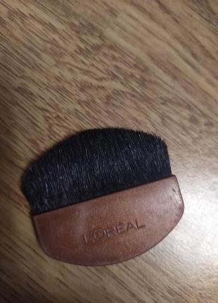 Щіточка для макіяжу l'oreal