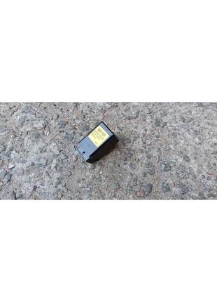 Реле стоп сигналу hyundai sonata lf (соната лф) 952403s300