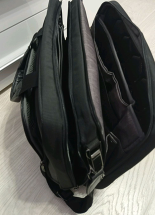 Фірмова сумка для ноутбука,для ділових поїздок6 фото